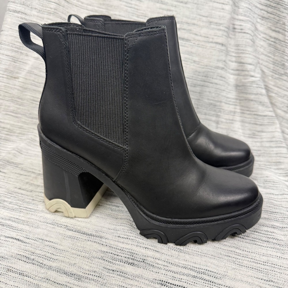 Sorel Brex Block Heel Chelsea Boot Lug Sole Sz 6.5 Punk Goth Indie Winter Chunky